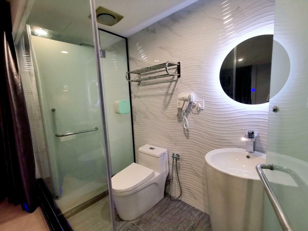 Wow Hotel Penang George Town Exterior photo